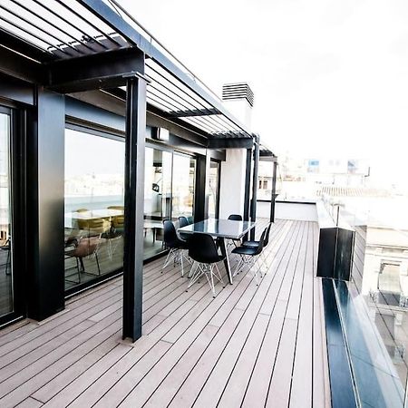 Atico Con Terraza En El Centro De Reus Apartment Luaran gambar